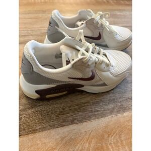 Nike Air Max Excee Sneakers Womens 6.5 Sail Tattoo Moon Particle CD5432-148 NEW